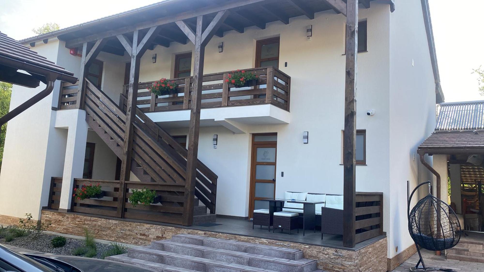Farkas Panzió Acomodação com café da manhã Praid Exterior foto